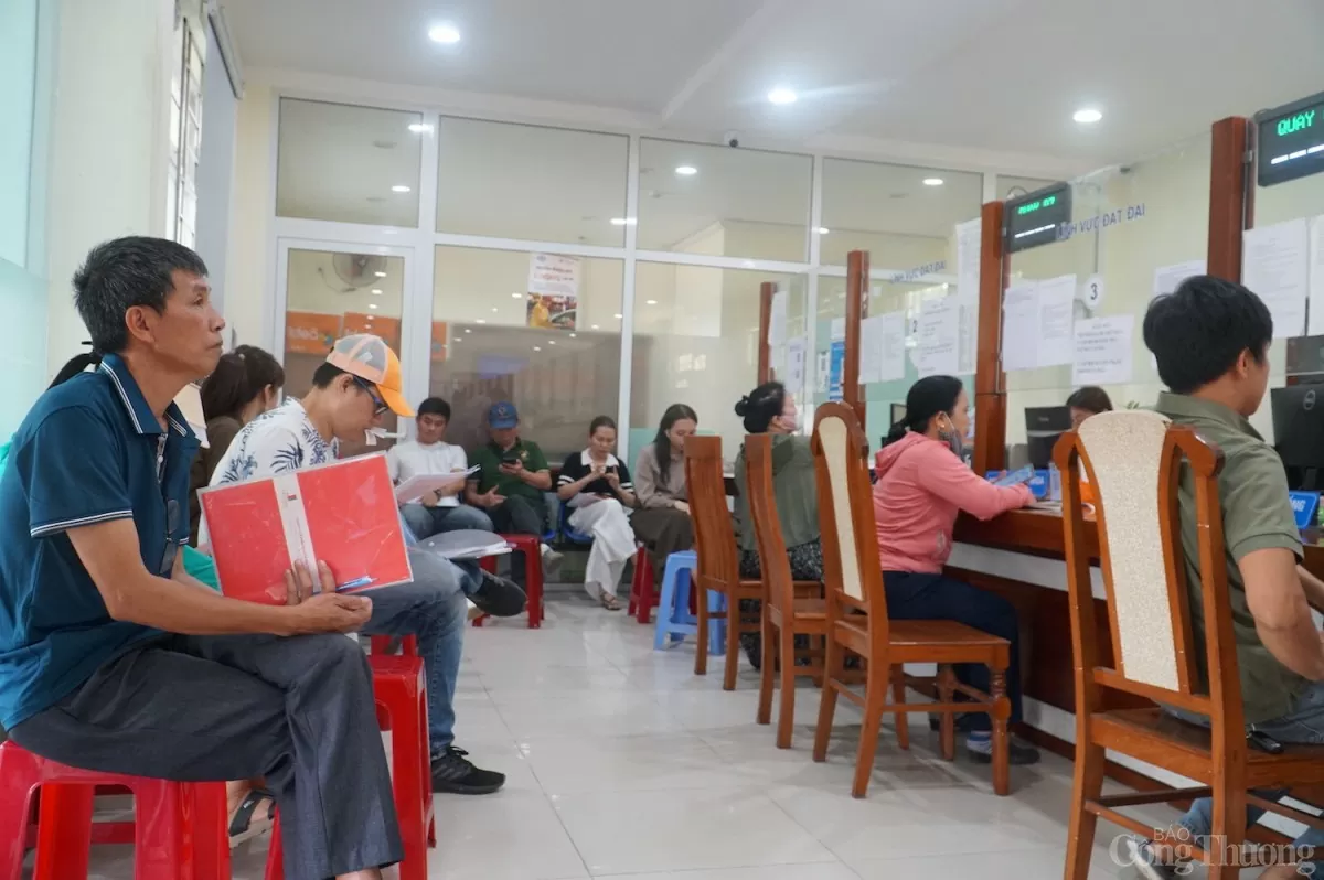 Đà Nẵng: Vì sao hồ sơ chuyển nhượng đất đai tăng đột biến?