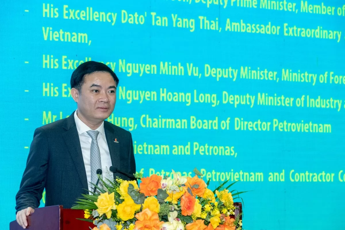 Petrovietnam ký kết thỏa thuận gia hạn hợp đồng phân chia sản phẩm Lô PM3 CAA với Petronas