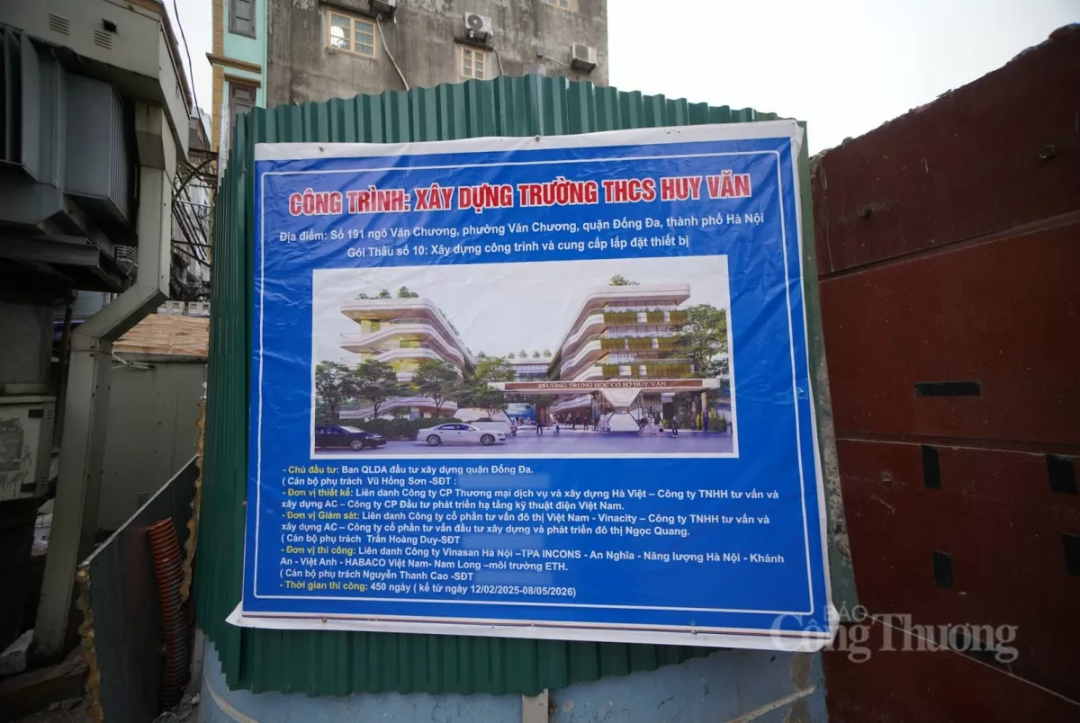 Hà Nội: Thi công trường học làm nứt nhà dân