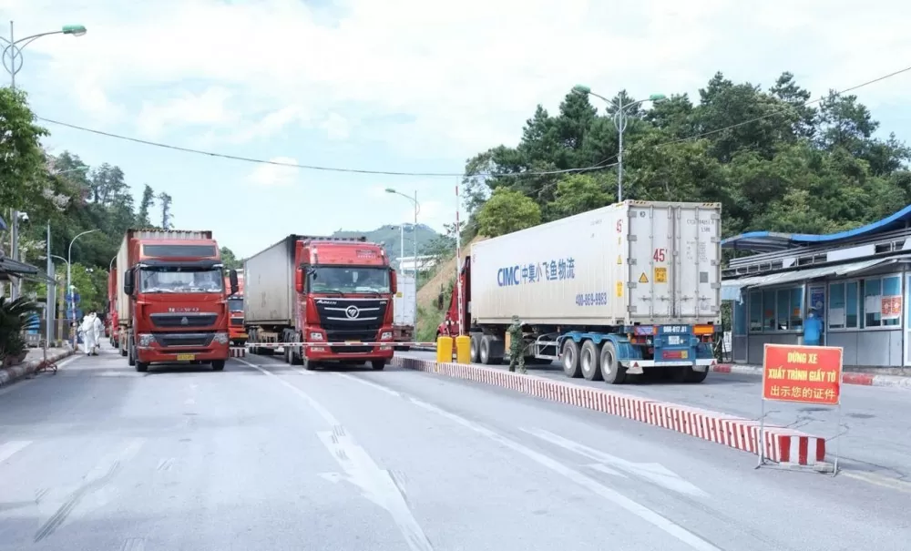 Không thể xuyên tạc quan hệ tốt đẹp Việt – Trung: ‘Vừa là đồng chí vừa là anh em’