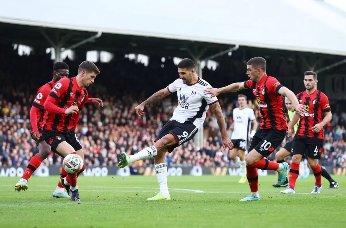Lịch thi đấu bóng đá ngày 14/4: Bournemouth đấu với Fulham