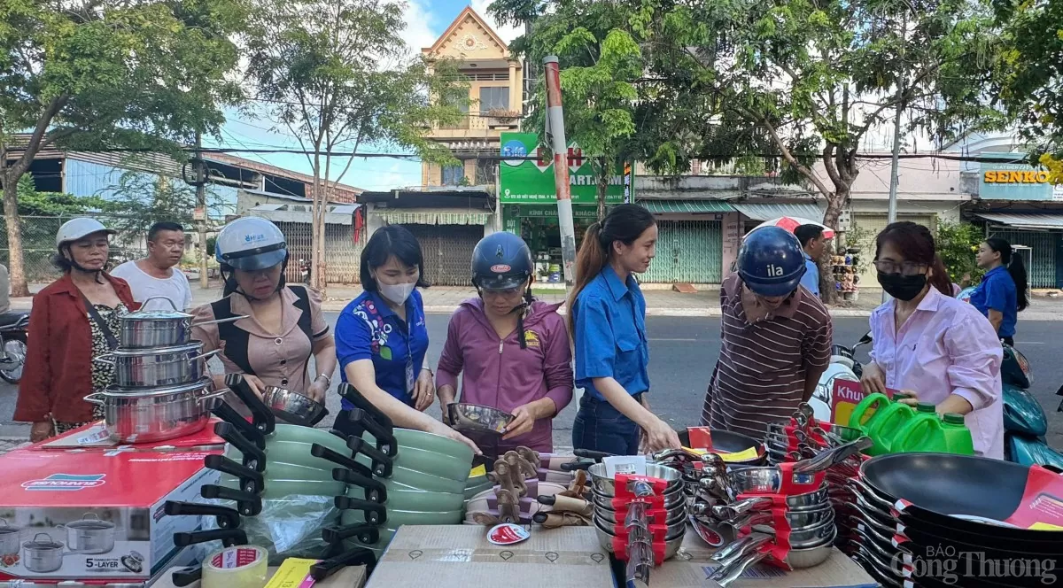 Thu cũ đổi mới - Đưa hàng Việt tới tay người tiêu dùng
