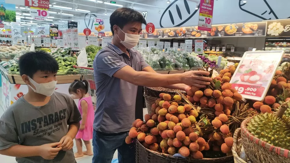Giá thuê nhà, ăn uống ngoài gia đình kéo CPI tháng 5/2025