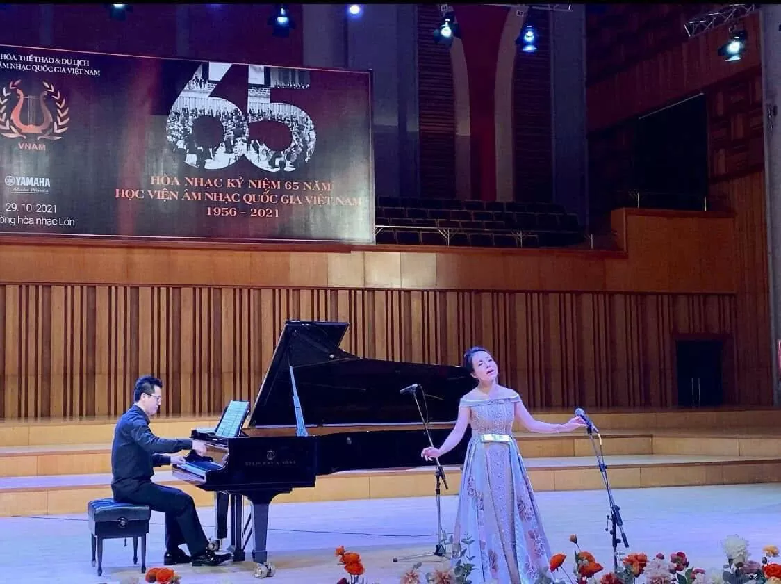 Nghệ sĩ piano Bùi Đăng Khánh - tình yêu đất nước qua những phím đàn