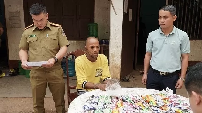 Điện Biên trao thưởng nóng lực lượng bắt đối tượng vận chuyển 10kg heroin