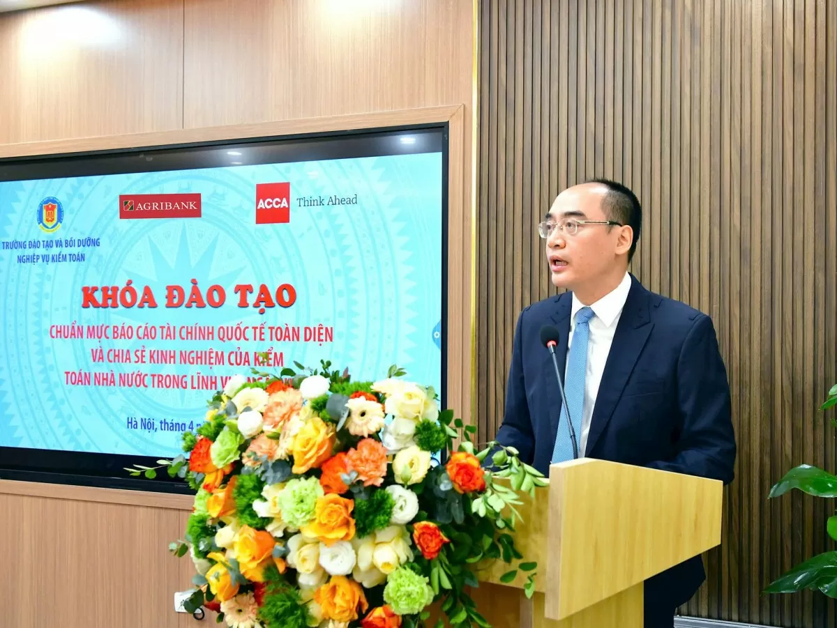 Bồi dưỡng về IFRS và chia sẻ kinh nghiệm của Kiểm toán nhà nước trong lĩnh vực ngân hàng