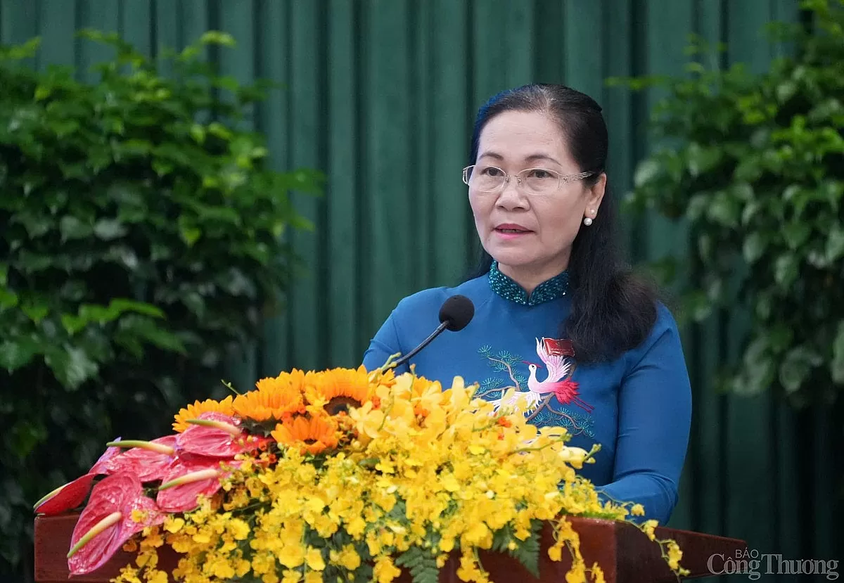 HĐND TP. Hồ Chí Minh họp kiện toàn bộ máy hành chính