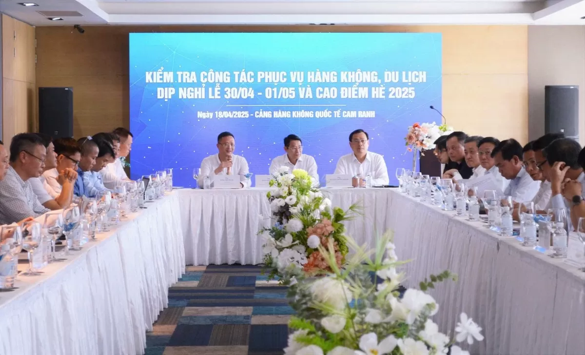 đoàn công tác Cục Du lịch Quốc gia Việt Nam kiểm tra liên ngành công tác chuẩn bị phục vụ khách du lịch tại tỉnh Khánh Hòa dịp lễ 30/4 - 1/5 và cao điểm hè năm 2025