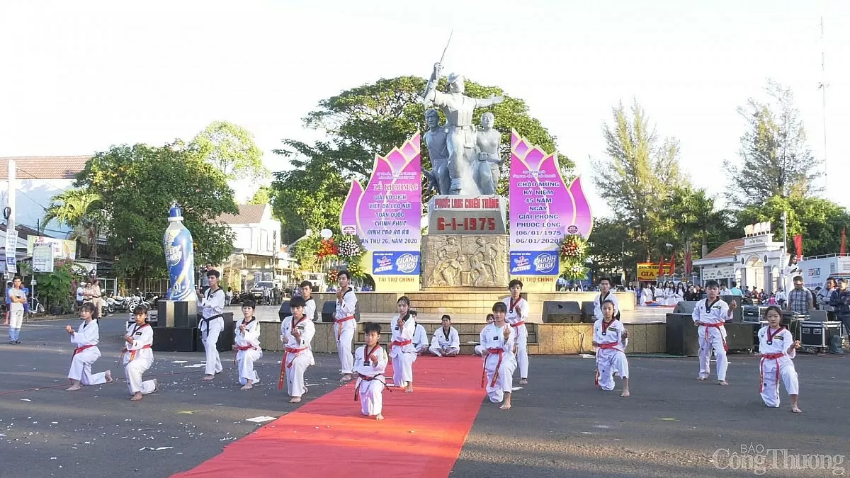 Chiến trường miền Đông và bản hùng ca mùa Xuân 1975