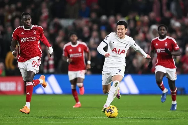 Lịch thi đấu bóng đá ngày 21/4: Tottenham và Nottingham Forest