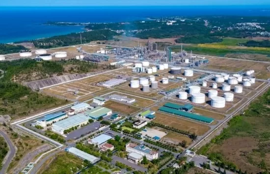 Nhà máy Lọc dầu Dung Quất đạt 100 triệu tấn sản phẩm