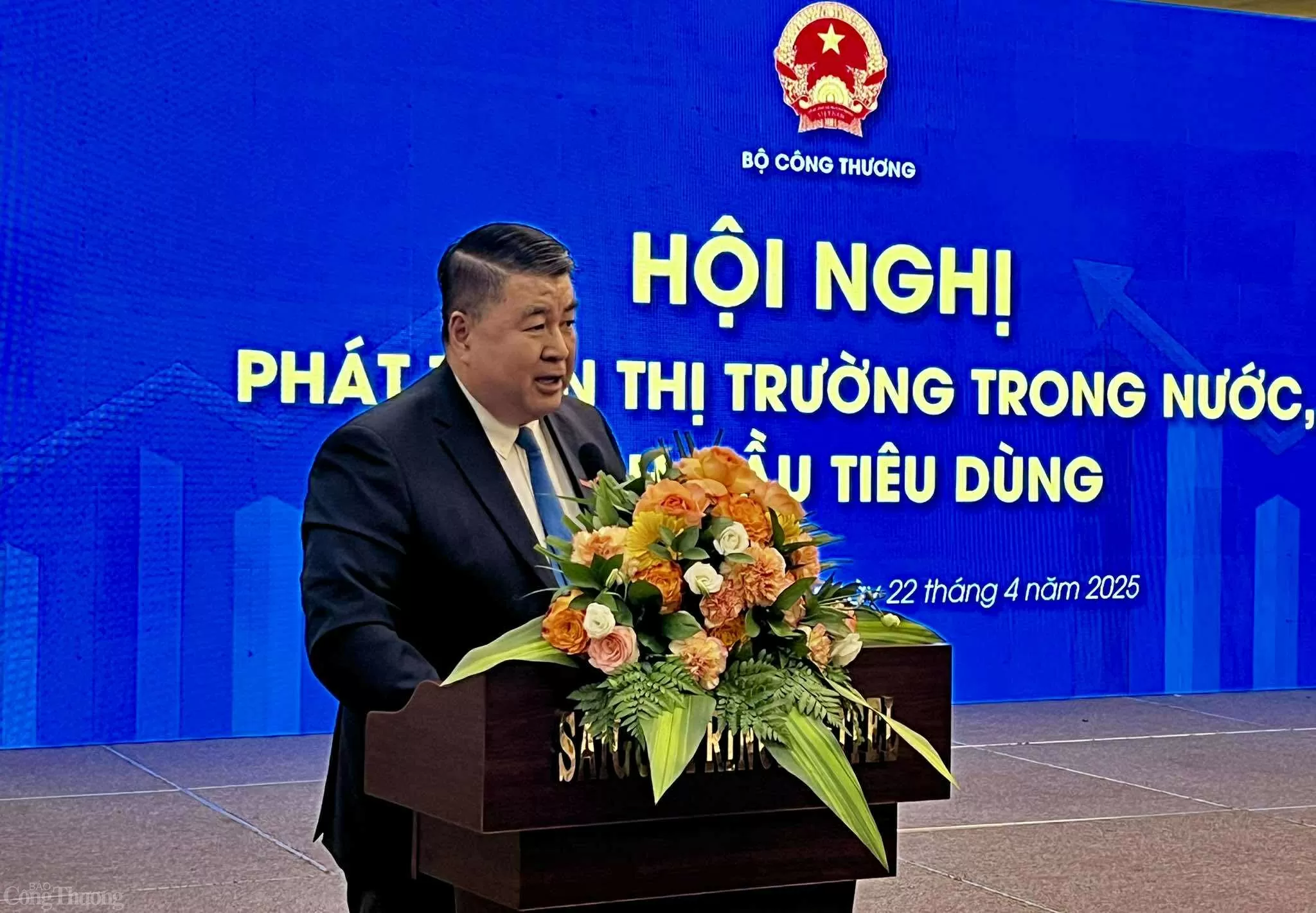 Chùm ảnh: Bộ Công Thương tổ chức Hội nghị phát triển thị trường trong nước và kích cầu tiêu dùng