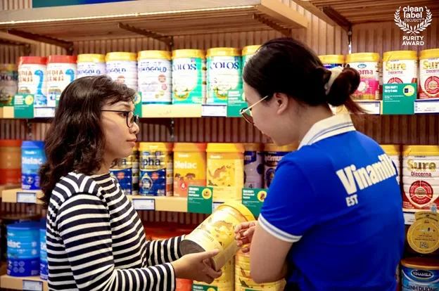 Vinamilk - Gần 50 năm vững vàng giữa “tâm bão” sữa giả
