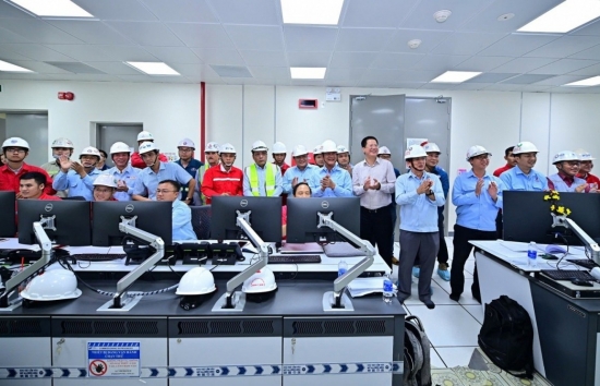 pv power khong ngung mo rong hop tac tang toc dau tu