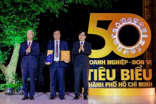 Petrolimex Sài Gòn được vinh danh là doanh nghiệp tiêu biểu TP. Hồ Chí Minh