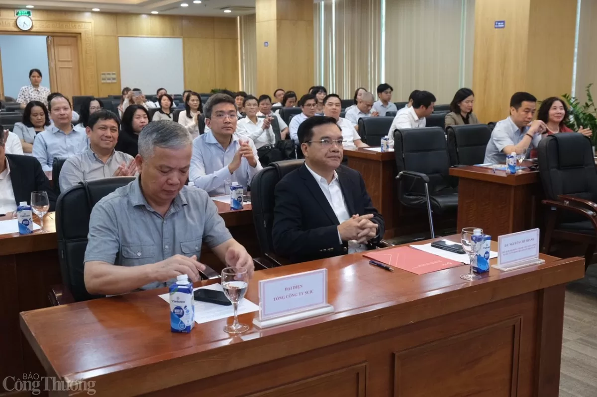 Ông Nguyễn Chí Thành - Bí thư Đảng ủy, Chủ tịch Hội đồng Thành viên Tổng Công Ty SCIC tham dự buổi lễ.
