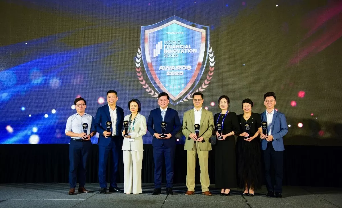 Phó Tổng Giám đốc VietinBank nhận Giải thưởng 'Nhà lãnh đạo IT của năm'