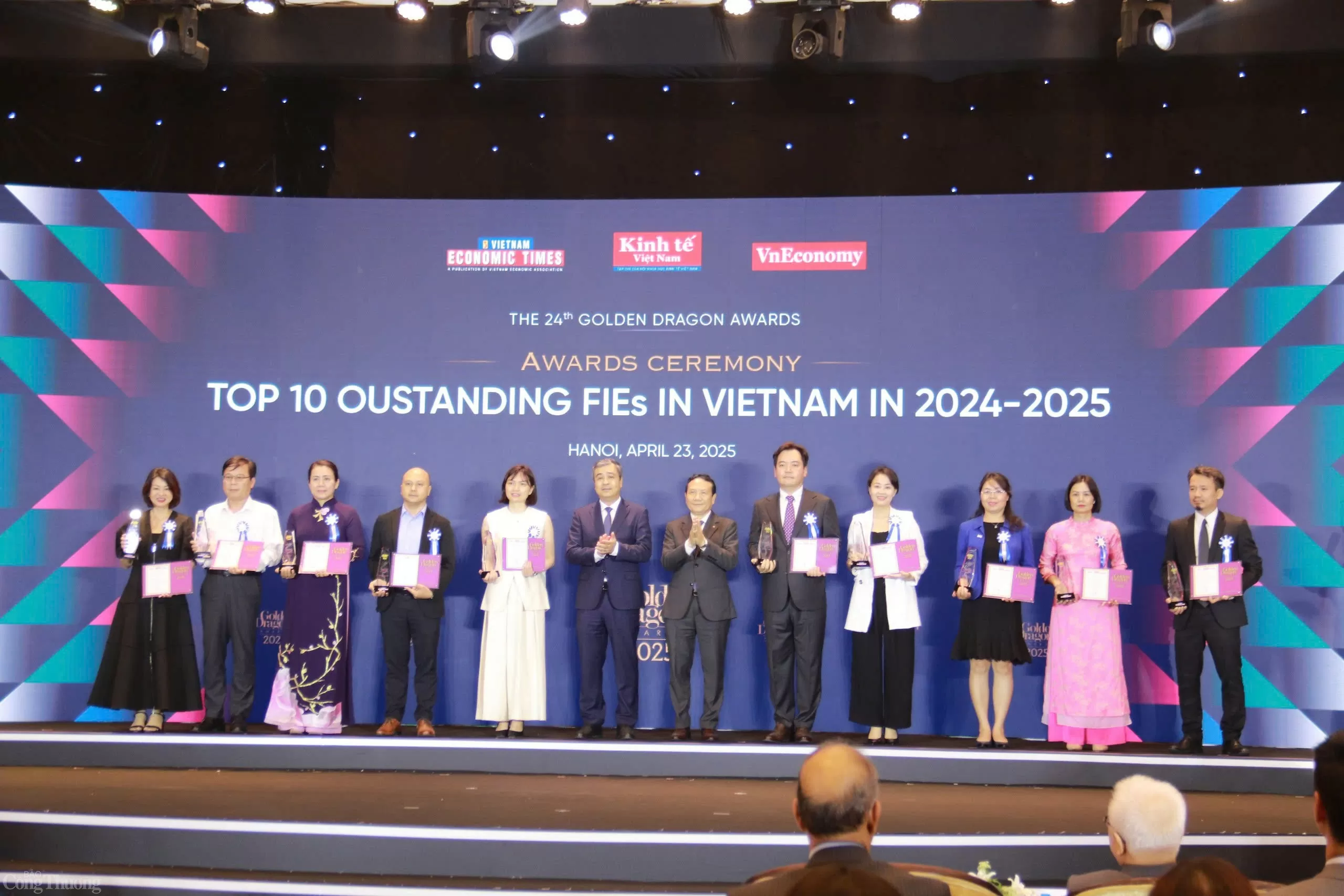 ‘Gương mặt’ nào đạt Giải thưởng Rồng Vàng 2025?