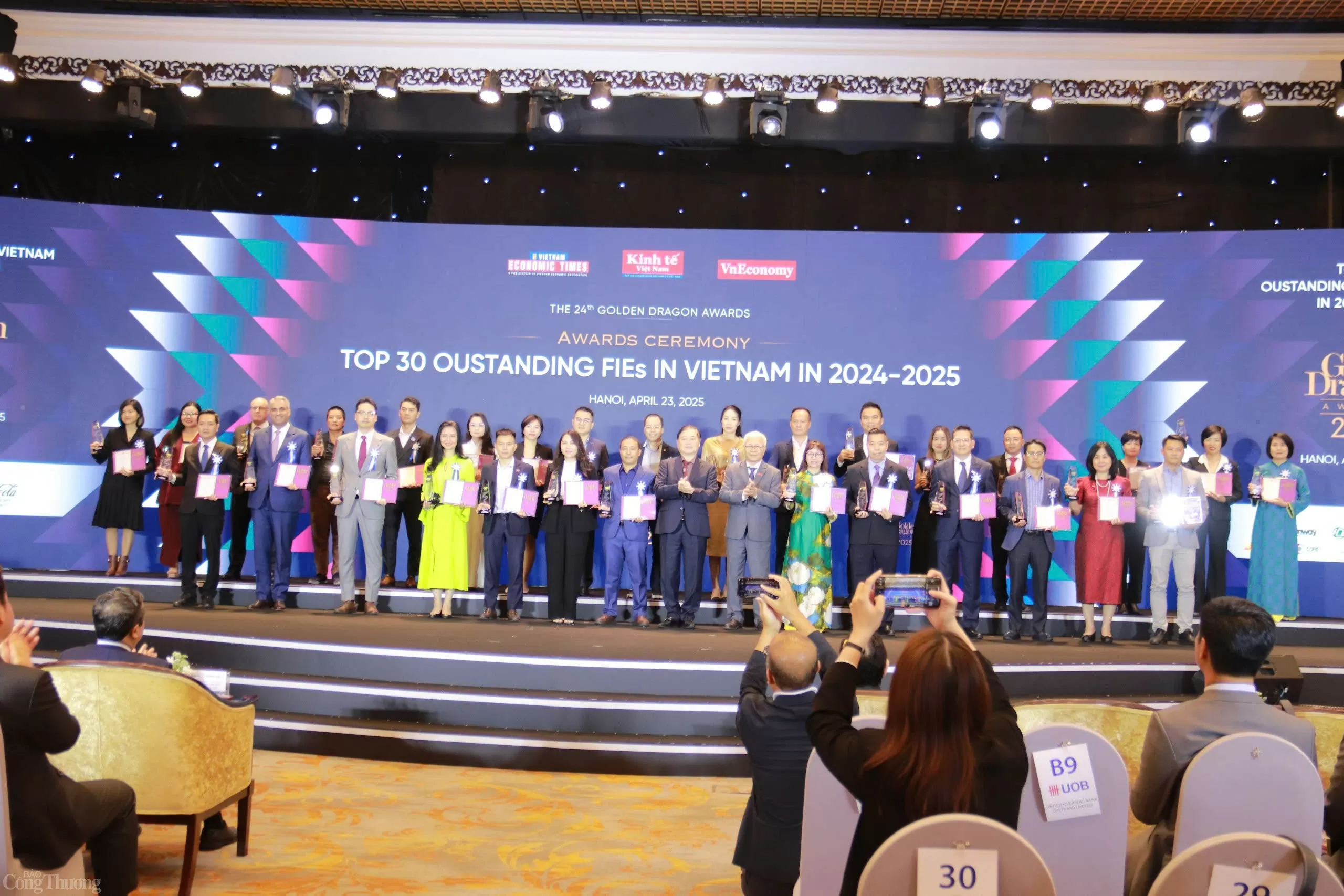 ‘Gương mặt’ nào đạt Giải thưởng Rồng Vàng 2025?