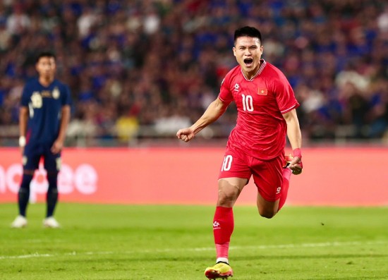 ha noi fc mo duong cho pham tuan hai sang nhat ban