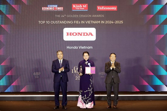 honda viet nam nhan giai thuong rong vang 2025 huong trong tam vao phat trien xanh