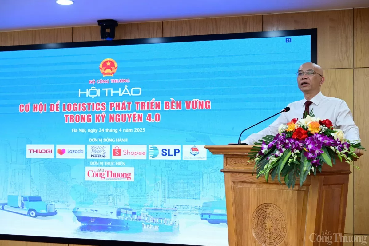 Chùm ảnh: Hội thảo 'Cơ hội để Logistics phát triển bền vững trong kỷ nguyên 4.0'