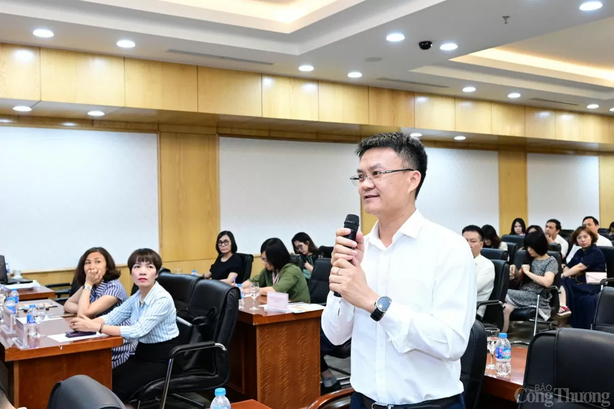 Chùm ảnh: Hội thảo 'Cơ hội để Logistics phát triển bền vững trong kỷ nguyên 4.0'