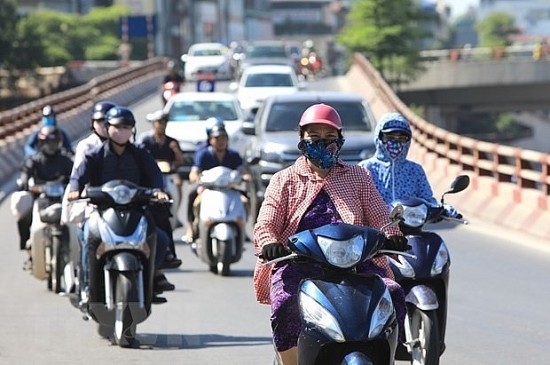 thoi tiet hom nay 254 bac bo co mua rao va dong