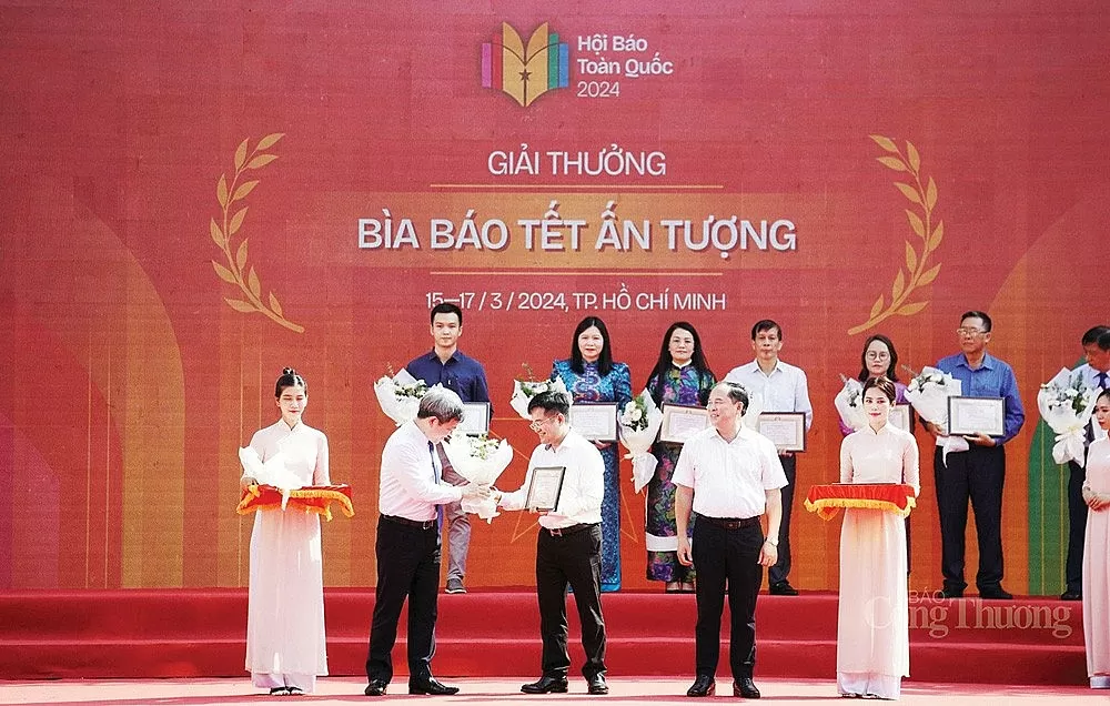 Chùm ảnh: Đảng bộ Báo Công Thương và dấu ấn nhiệm kỳ 2020-2025 Chùm ảnh: Đảng bộ Báo Công Thương và dấu ấn nhiệm kỳ 2020-2025