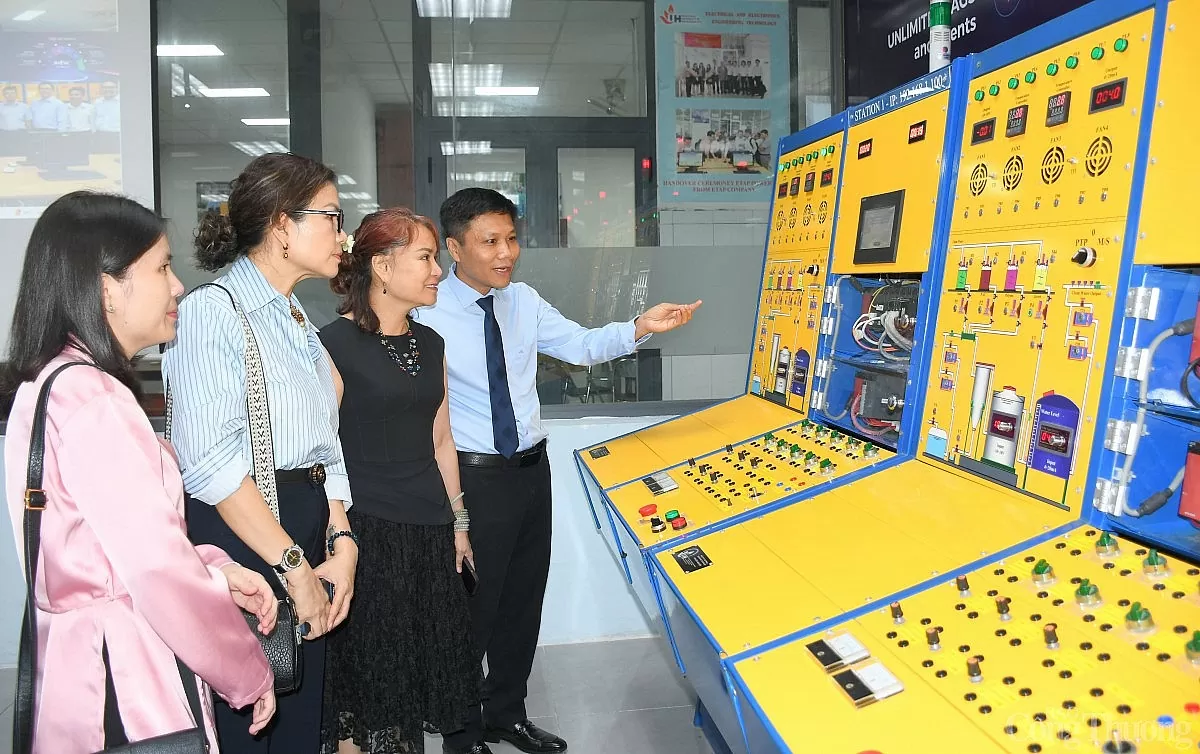 Đại học Công nghiệp TP. Hồ Chí Minh nhận tài trợ phần mềm từ AVEVA