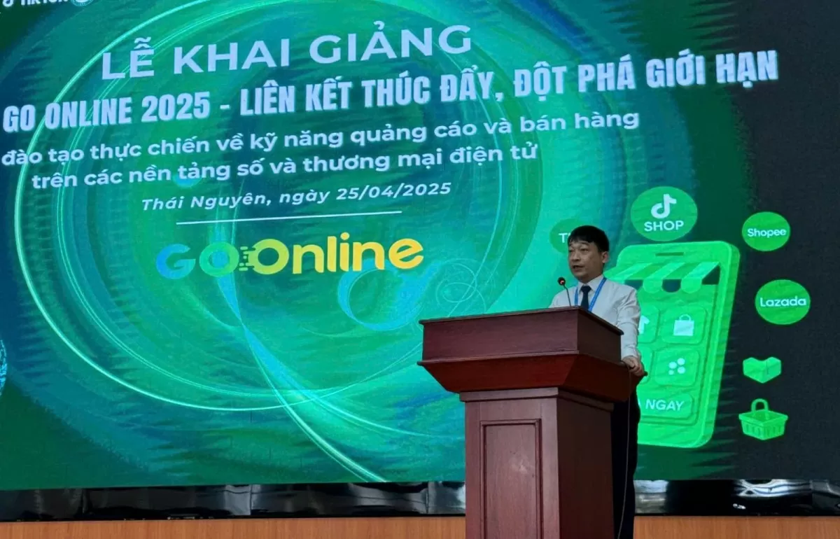 Ông Phùng Trung Nghĩa - Hiệu trưởng Trường Đại học Công nghệ thông tin và truyền thông Thái Nguyên. Ảnh: Trung tâm phát triển thương mại điện tử