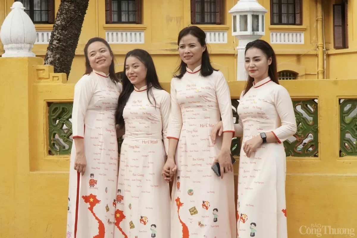 Cờ đỏ sao vàng - concept 'cháy' nhất những ngày đại lễ 30/4 - 1/5