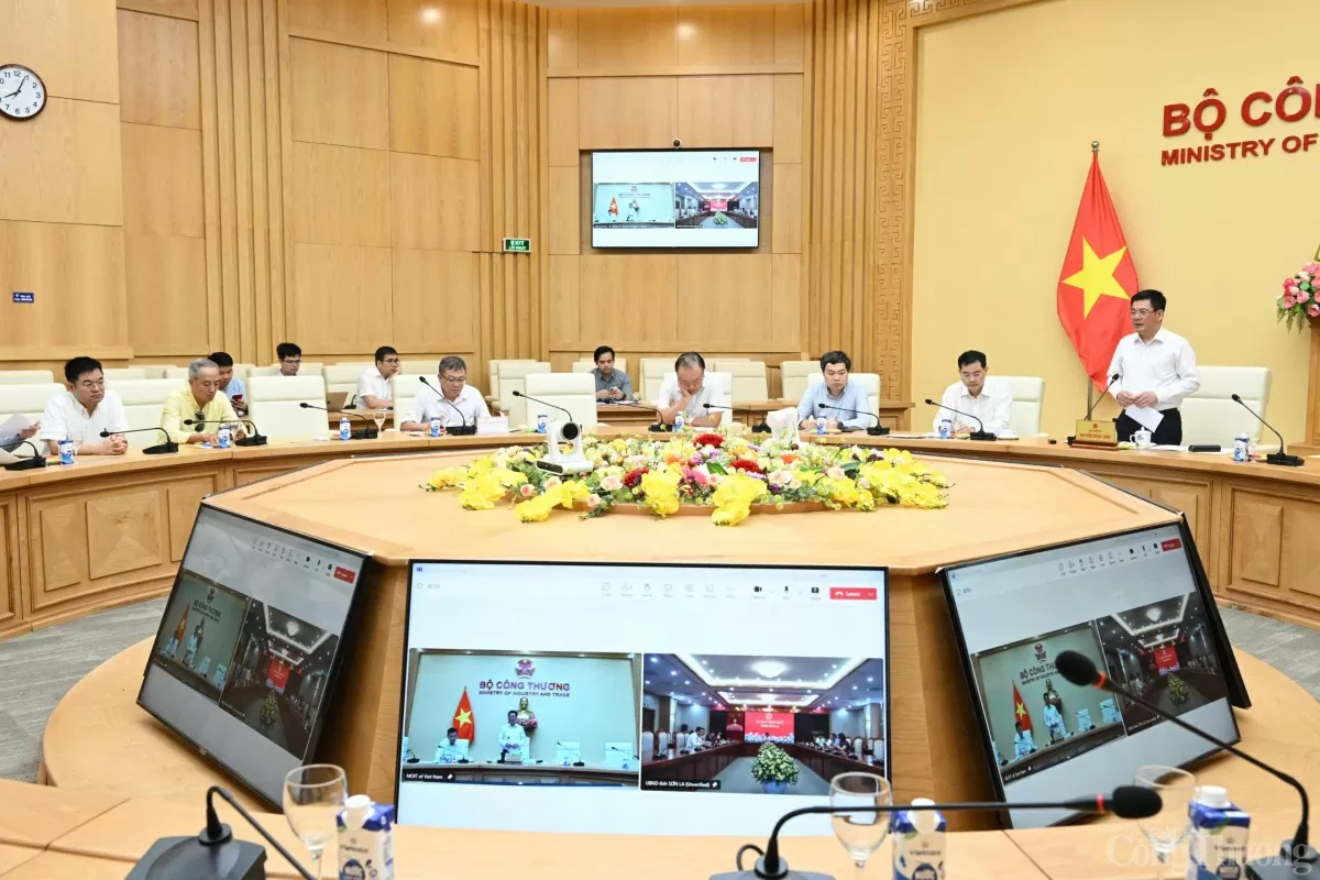 Bộ trưởng Nguyễn Hồng Diên gợi mở 8 giải pháp để Sơn