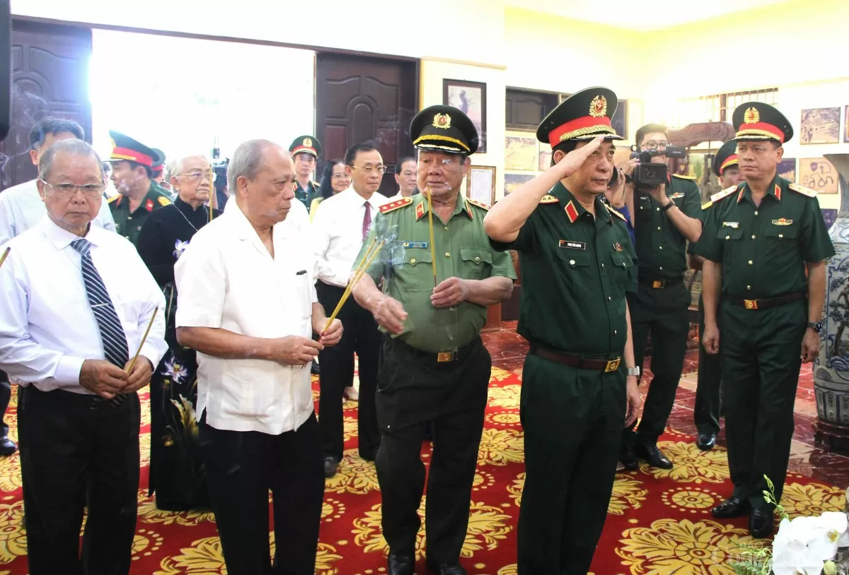 Khánh thành Công viên tượng đài Anh hùng Võ Thị Sáu