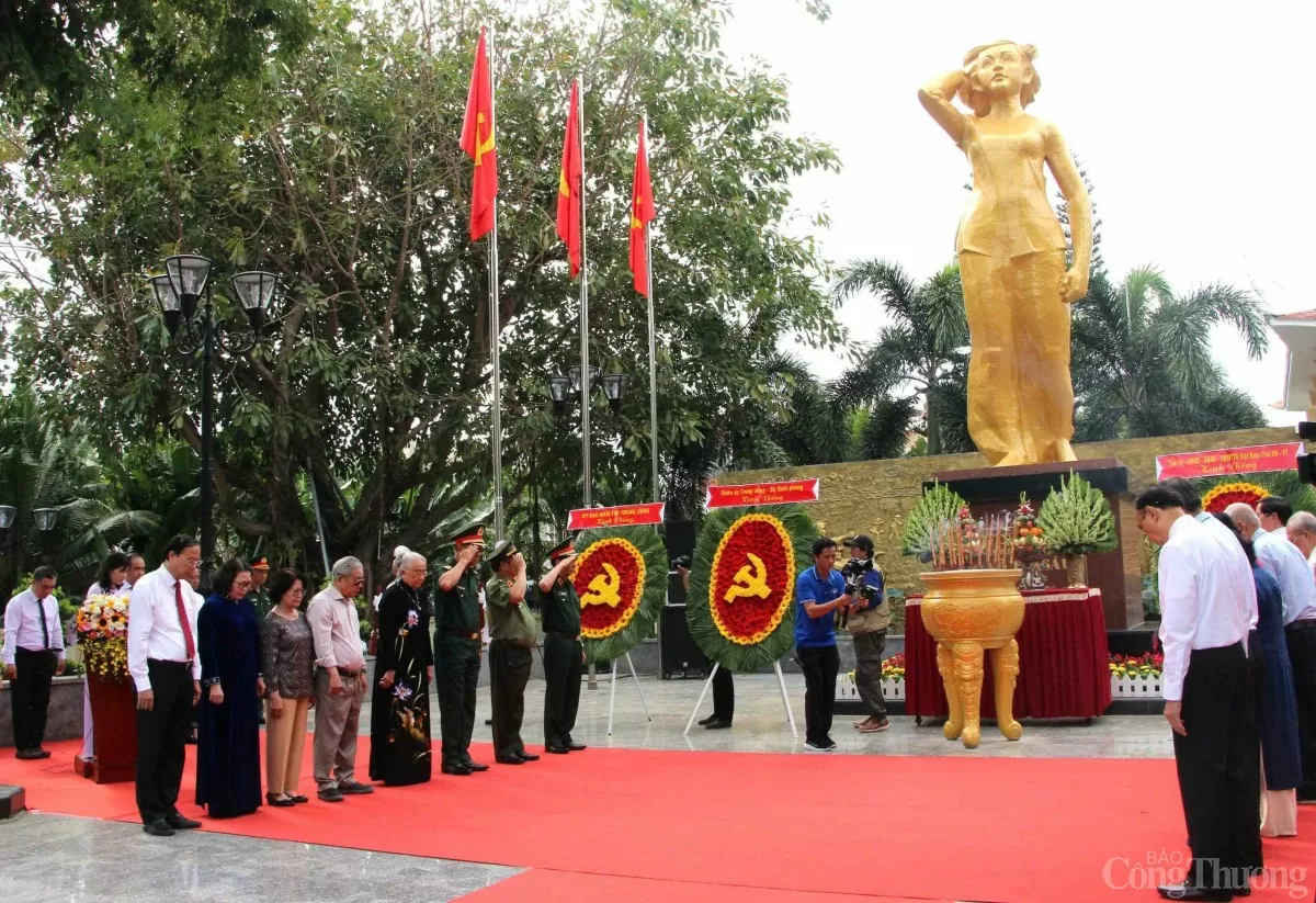 Khánh thành Công viên tượng đài Anh hùng Võ Thị Sáu