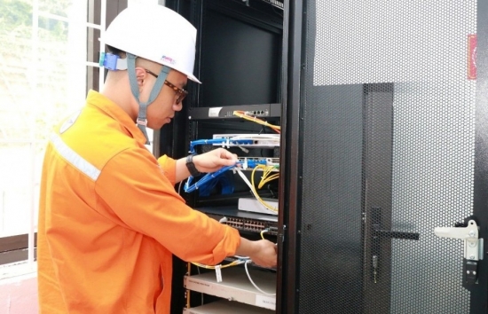 pc lao cai truc 2424 gio de dam bao dien dip le 304 15