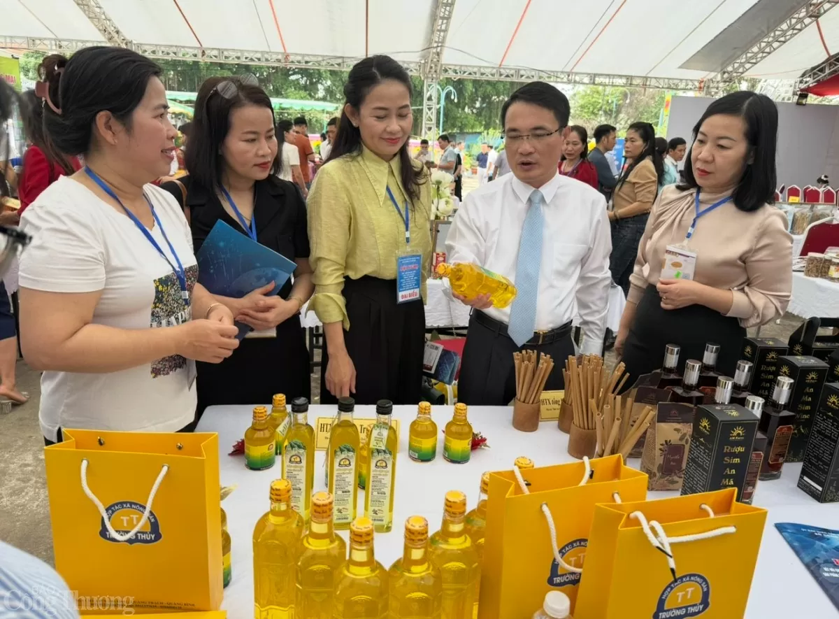 Quảng Bình xây dựng sản phẩm đặc trưng, nâng tầm giá trị địa phương