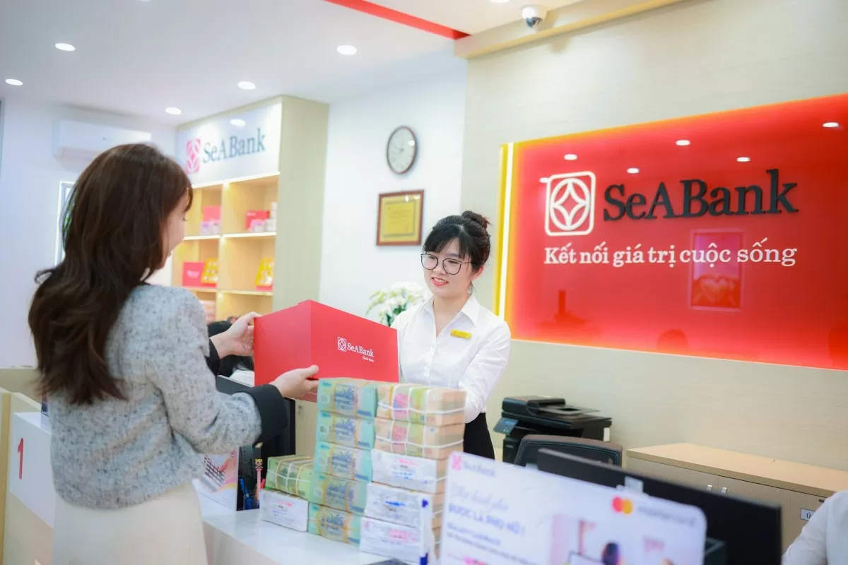 SeABank tăng 173 bậc trong bảng xếp hạng FAST500