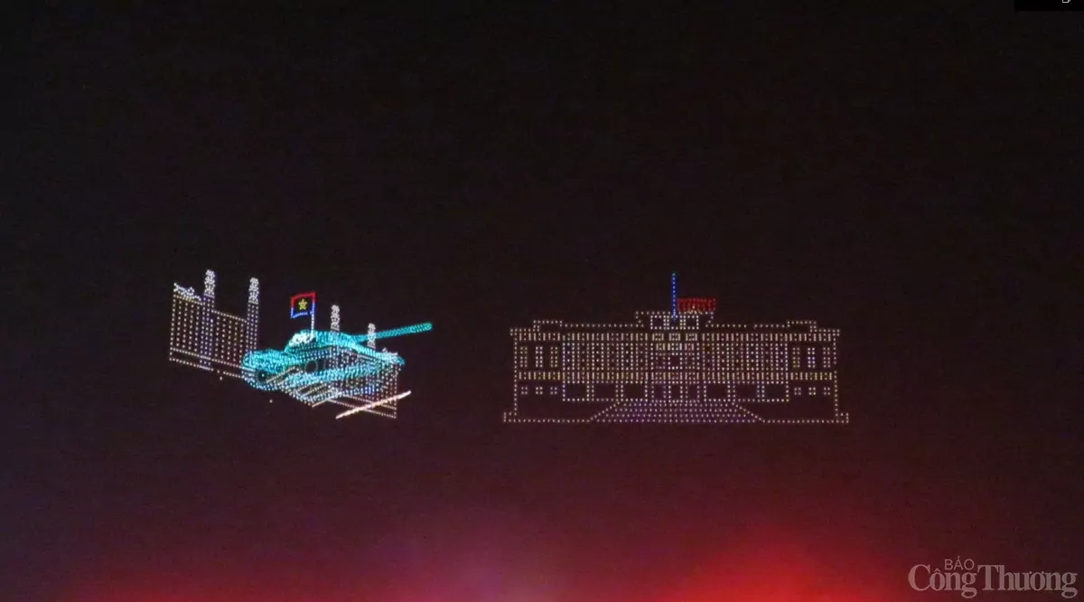 Mãn nhãn màn tổng duyệt 10.500 drone thắp sáng bầu trời TP. Hồ Chí Minh