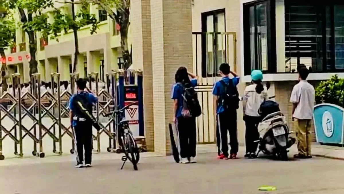Từ ánh mắt học trò đến nhịp bước công nhân: Tự hào hai tiếng Việt Nam!