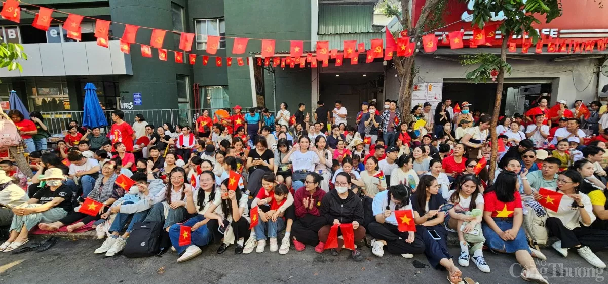 Hình ảnh ấn tượng diễu binh, diễu hành trước lễ 30/4