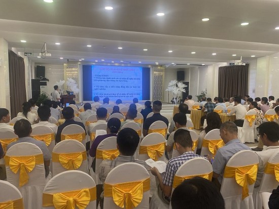 thanh pho hue xet tang danh hieu nghe nhan va binh chon san pham cong nghiep tieu bieu