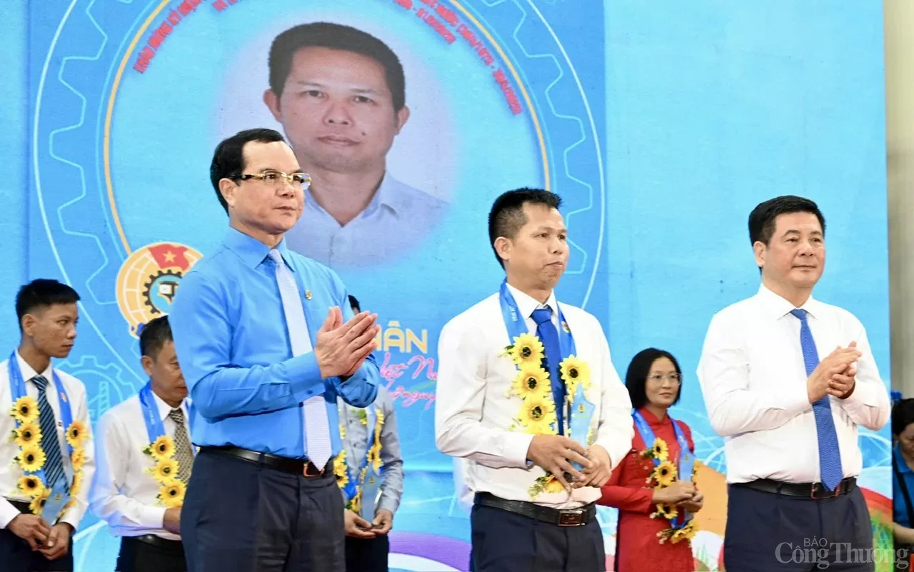 40 công nhân tiêu biểu ngành Công Thương: Những tấm gương bình dị viết tiếp bài ca phát triển