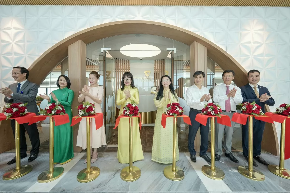 Chính thức khai trương Phòng chờ Vietcombank Priority tại Nhà ga T3 Sân bay quốc tế Tân Sơn Nhất