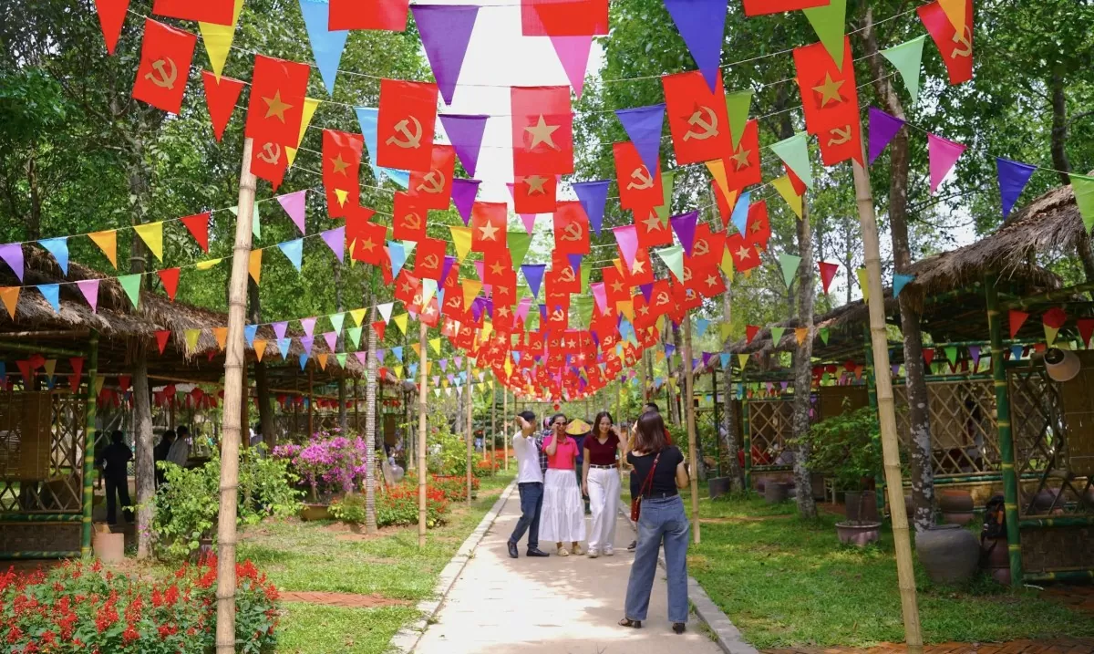 Khu di tích Quốc gia đặc biệt Kim Liên