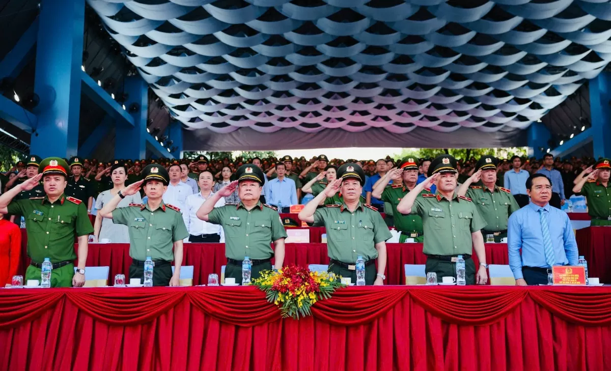 Công an TP.HCM trong bảo vệ an toàn đại lễ 50 năm