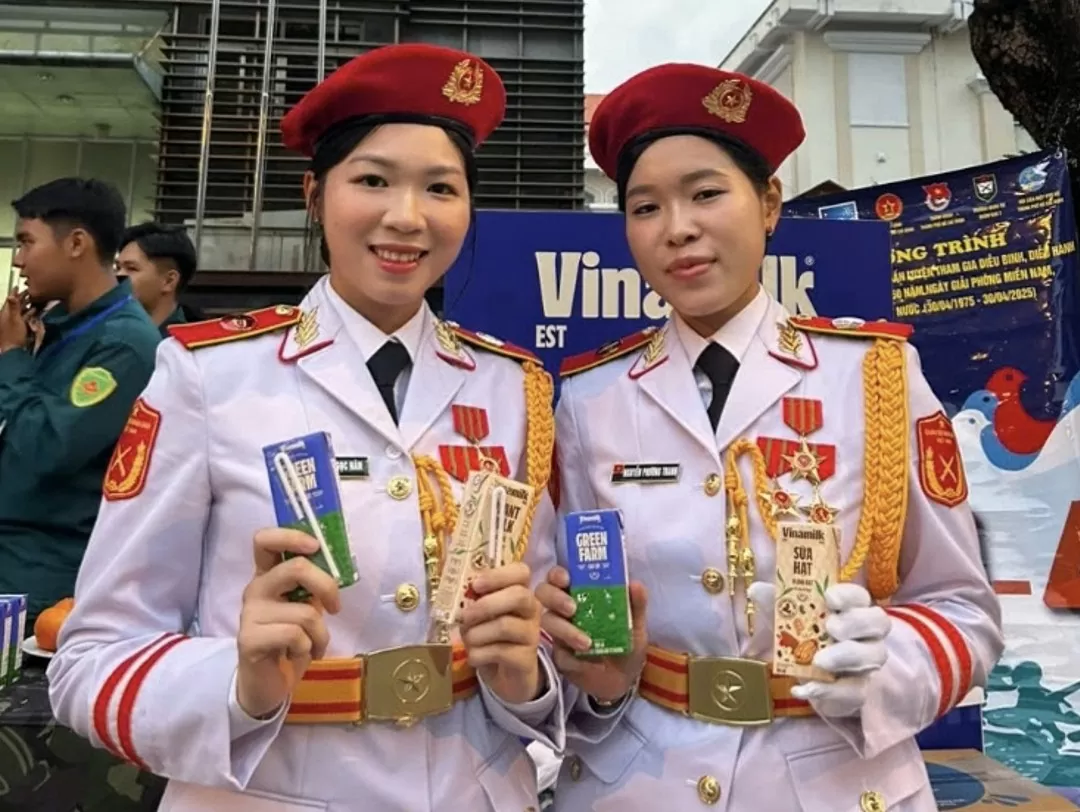 Vinamilk hòa cùng niềm vui của ngày hội thống nhất non sông