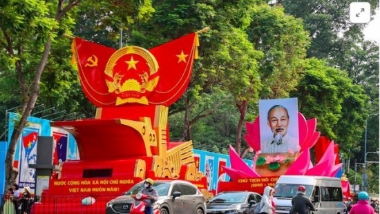 the gioi noi gi ve le ky niem 50 nam giai phong mien nam thong nhat dat nuoc
