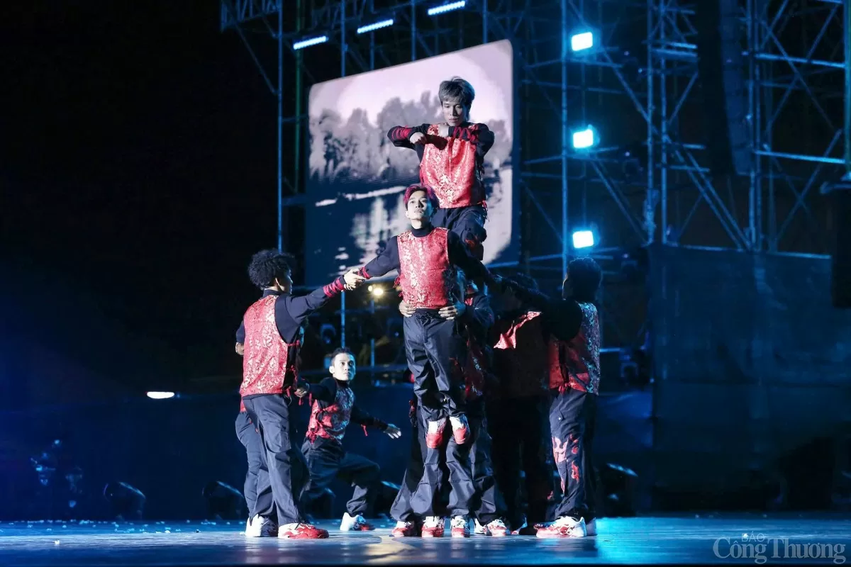 Bùng nổ sắc màu vũ đạo tại Dalat Best Dance Crew 2025 Bùng nổ sắc màu vũ đạo tại Dalat Best Dance Crew 2025