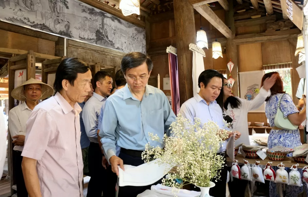 tuần du lịch ninh bình 2025